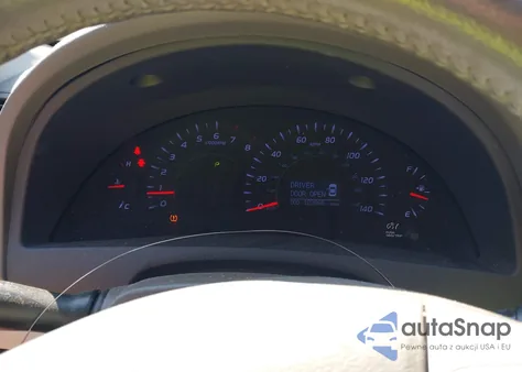 2010 Toyota Camry Xle from USA, damaged, VIN 4T1BF3EK3AU110937